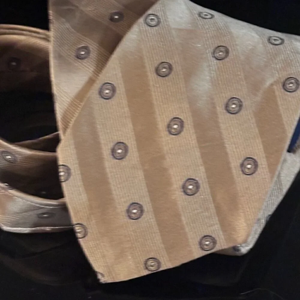 Sulka Silk Tie Tan Light Brown Beige Metallic Bronze Metal